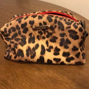 EUC Stella & Dot pouf bag! Cute cheetah print.